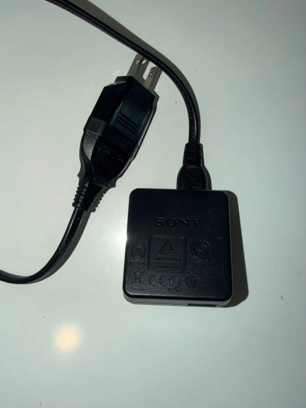 Genuine Sony AC-UB10C AC Adapter USB Power Supply Wall Charger